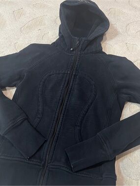Women’s Lululemon Scuba Hoodie Black Full Zip Sweatshirt Athleisure Size Small
